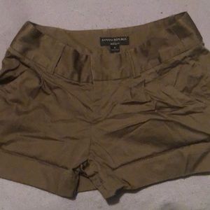 Brown shorts